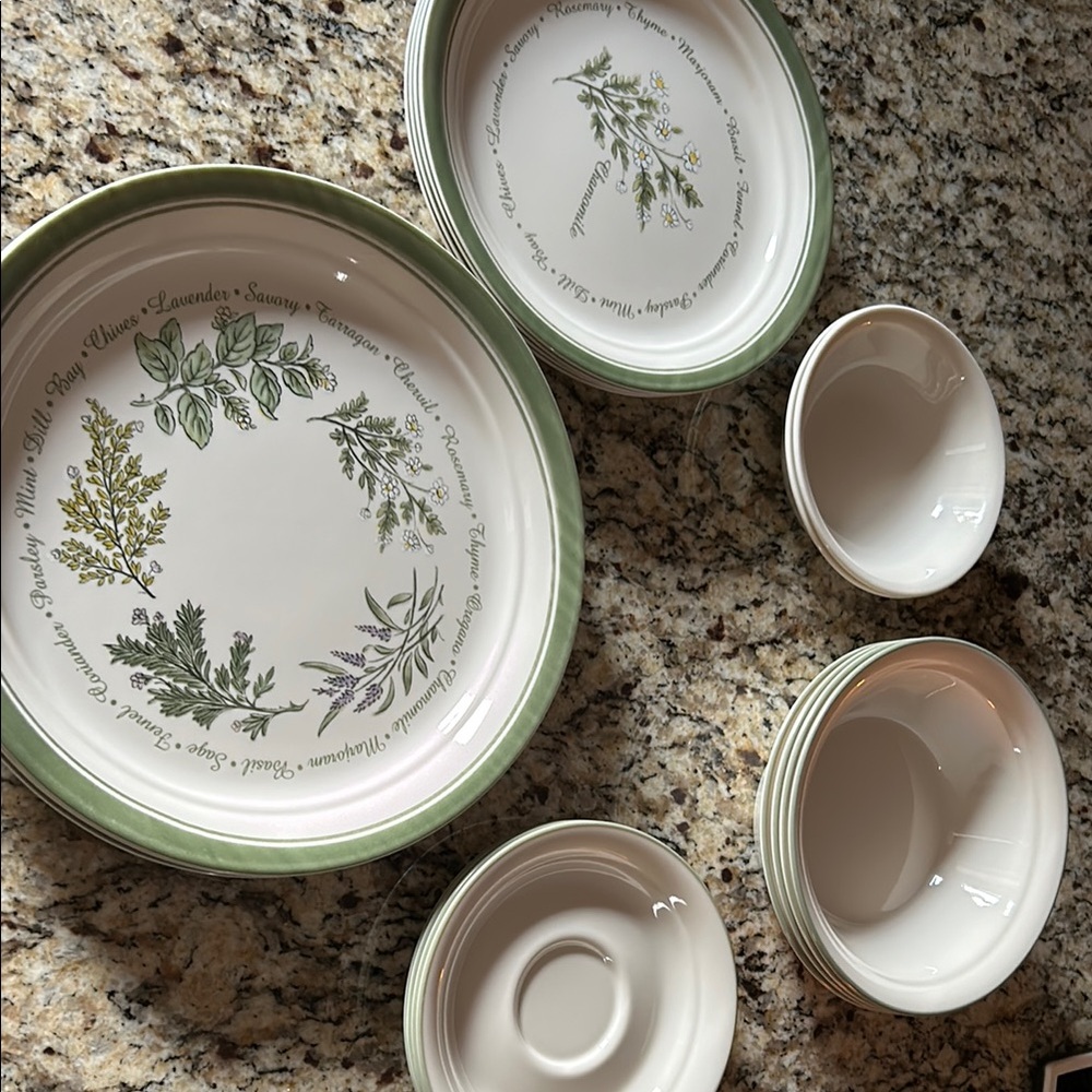 Vintage Set of 18 Corelle Thymeless Herbs Dinnerware Dishes